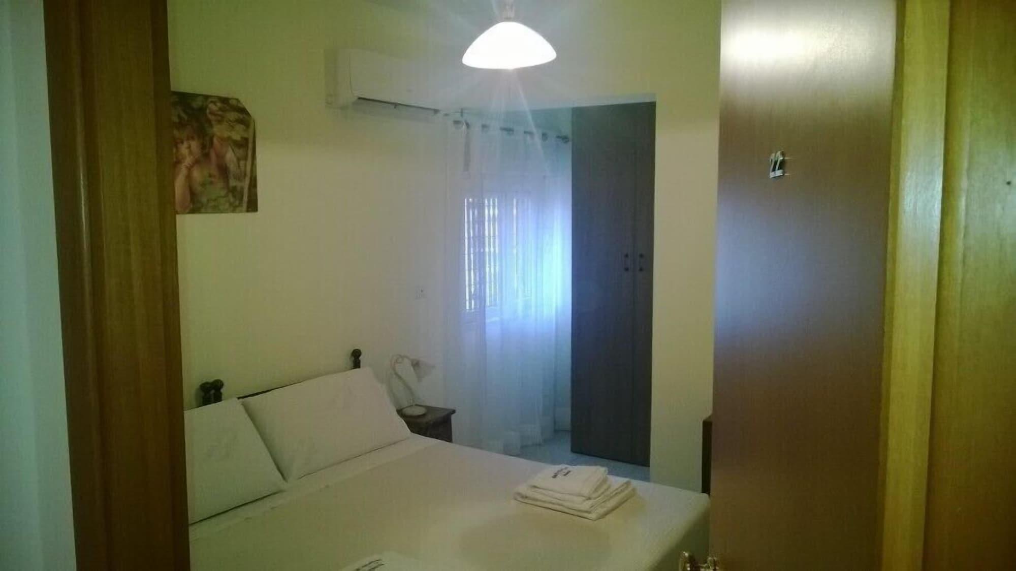 B&B Villa Dante - Policlinico メッシーナ エクステリア 写真